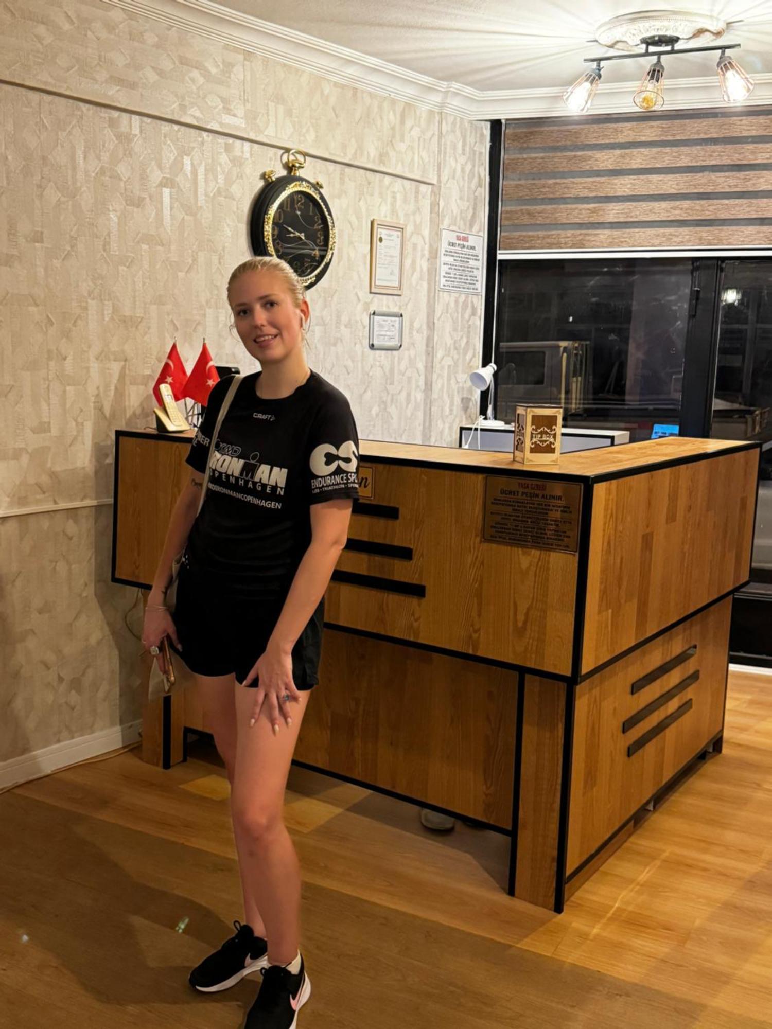 Esen Otel Анталия Екстериор снимка